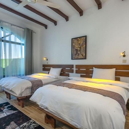 Aya Sophia Villa Garden Hotel Dar es Salaam Buitenkant foto