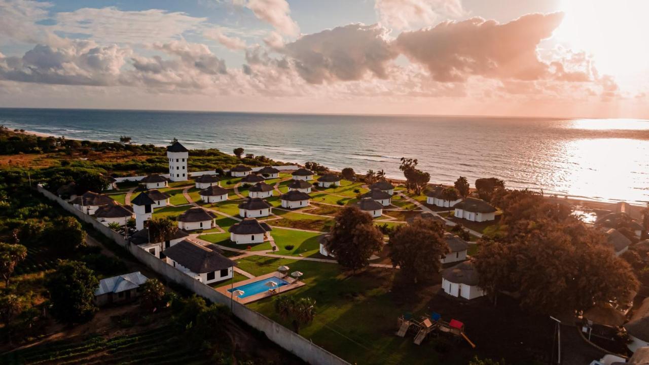 Aya Sophia Villa Garden Hotel Dar es Salaam Buitenkant foto