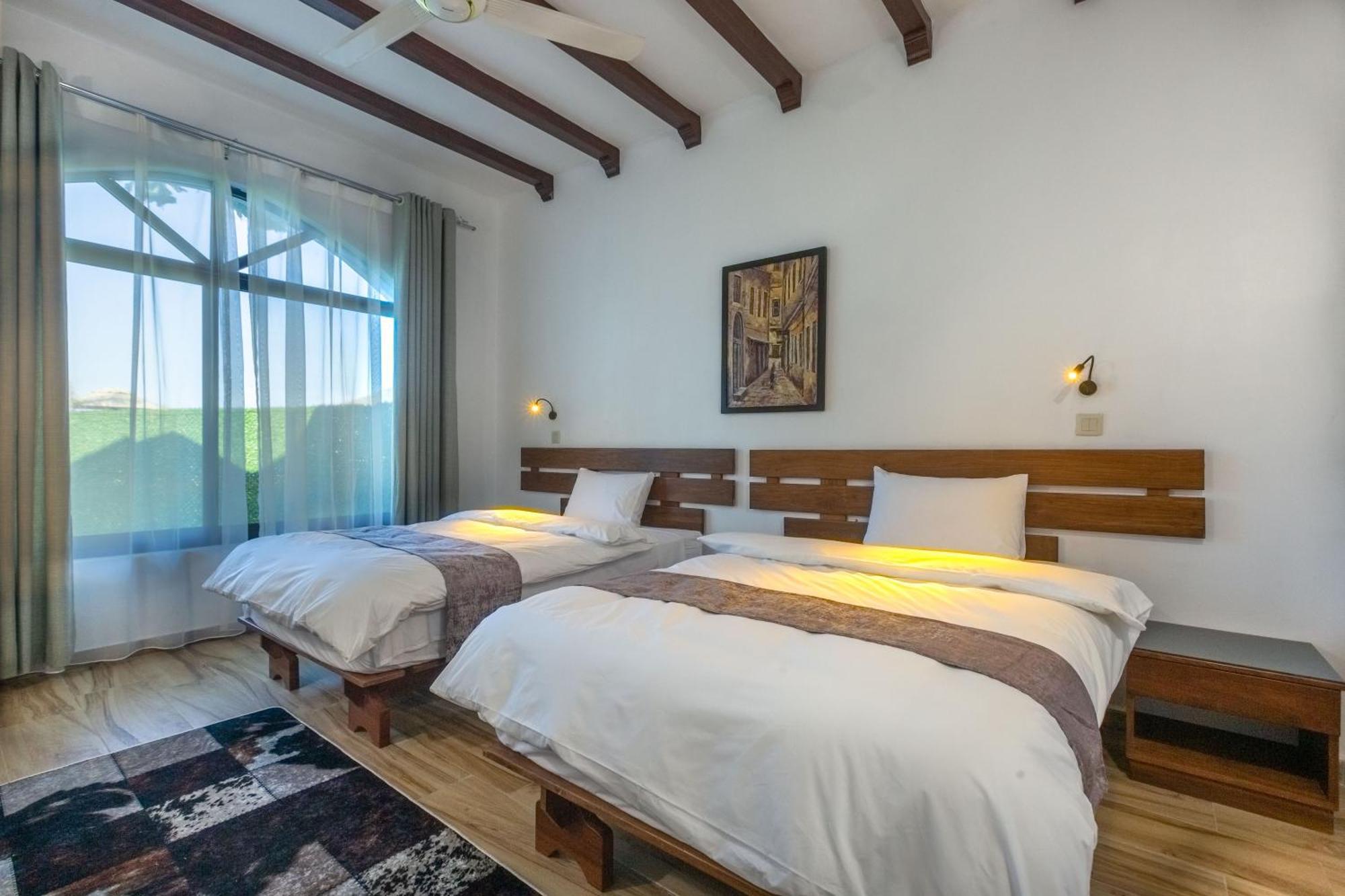 Aya Sophia Villa Garden Hotel Dar es Salaam Buitenkant foto